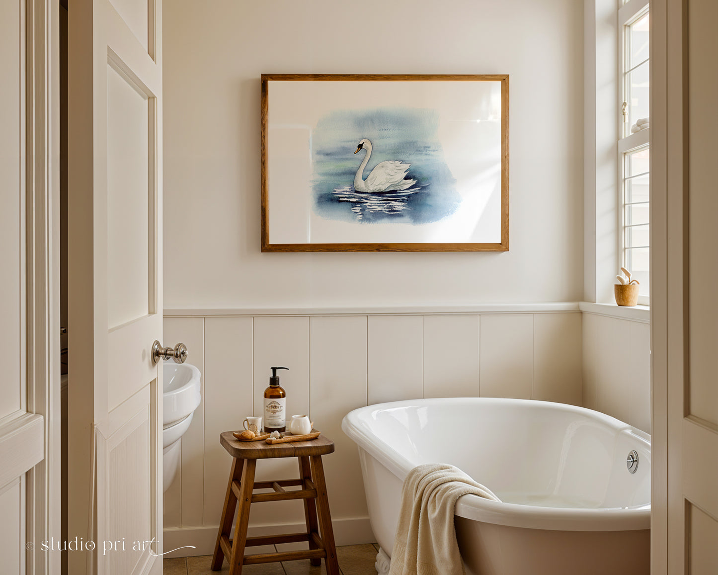 'Serenity' Swan Fine Art Print